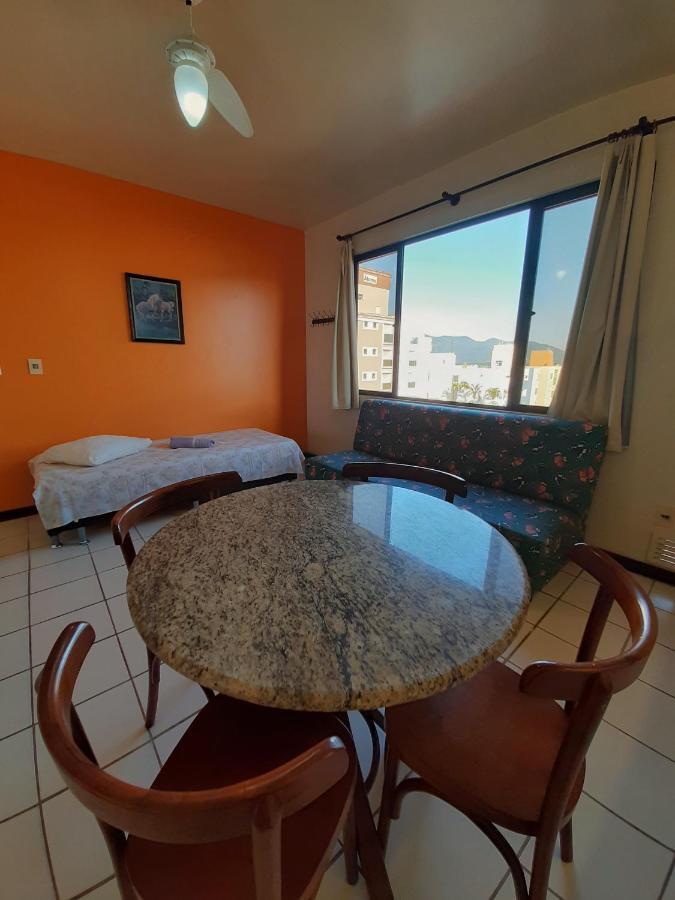 Residencial Salinas Apartment Governador Celso Ramos Exterior photo